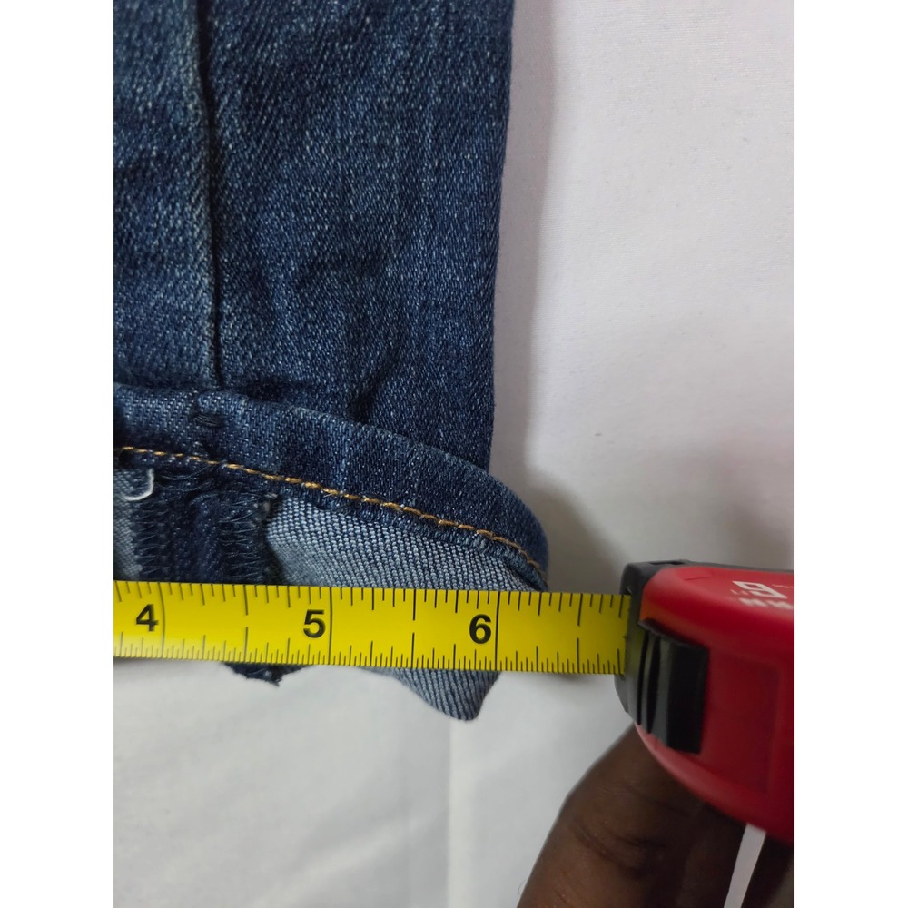 Signature by Levi Strauss Womens Mid-Rise Capri Jeans - Picture 9 of 11